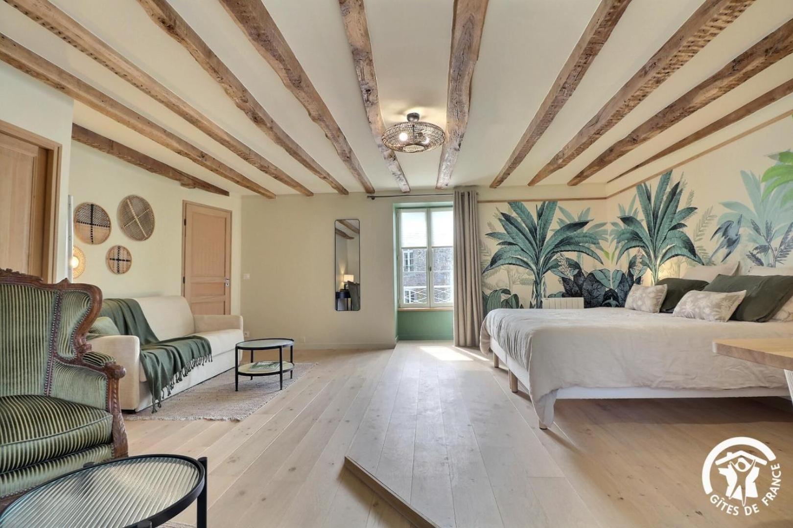 Bed and Breakfast Le Jardin De Quercus Bazouges-la-Pérouse Zewnętrze zdjęcie